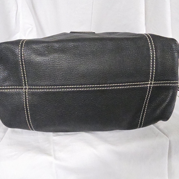 Dooney & Bourke Black Leather Drawstring Slouch Bag - Picture 5 of 10